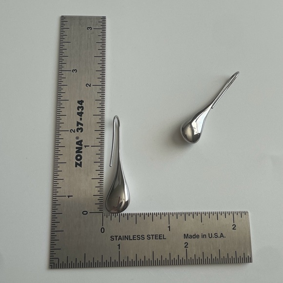 Skagen Earrings - Picture 12 of 12